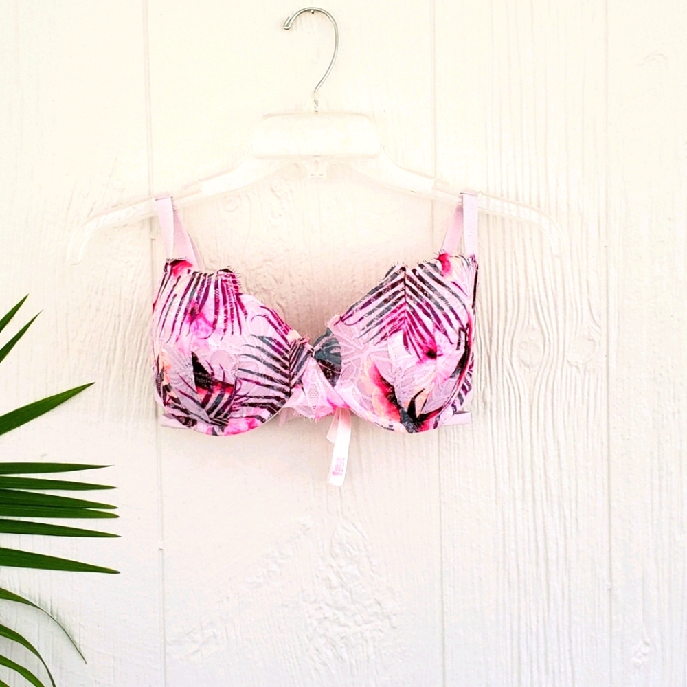 Victoria's Secret PINK Date push up bra NEW